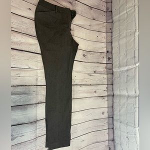 Express Mid Rise Full Length Columnist Pants. 12R. Gray.